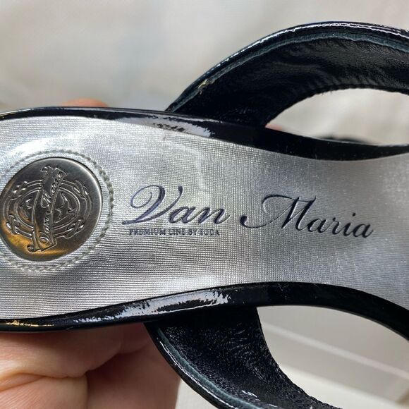 Van Maria by Soda Snakeskin & Rhinestone Heels Size 6 | 3” Acrylic Heel Slip-Ons - Picture 12 of 14